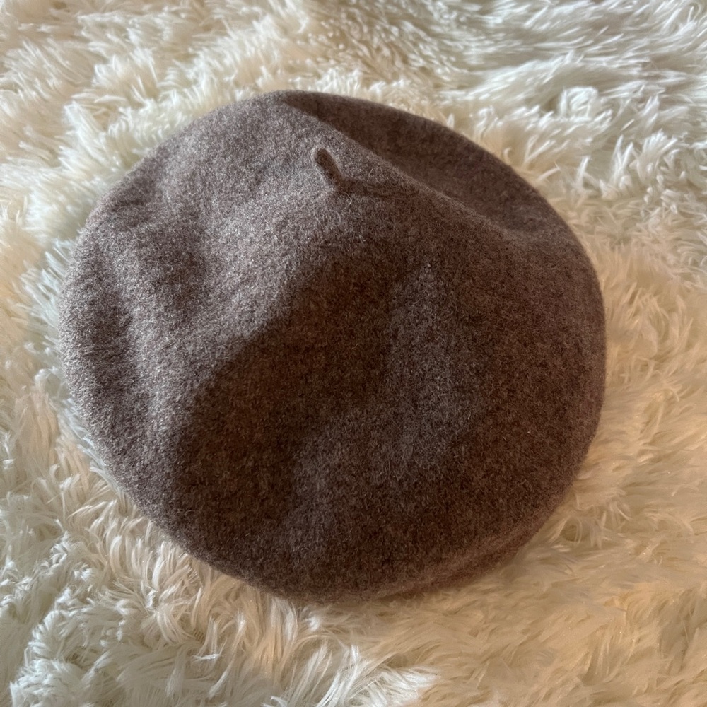 Classic Brown Beret